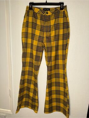 Almost Famous Yellow Plaid Corduroy Pants